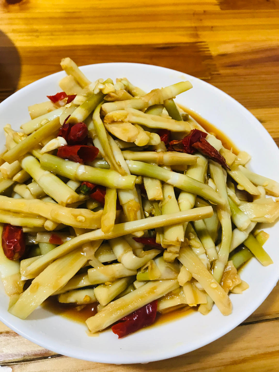 比卤菜店好吃的凉拌竹笋