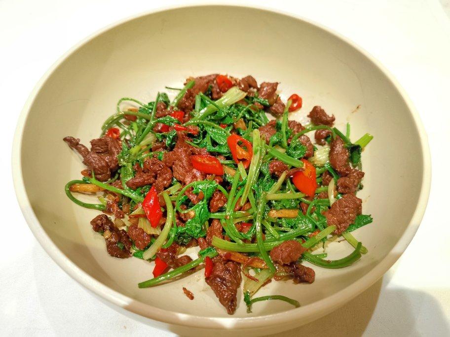香菜牛肉