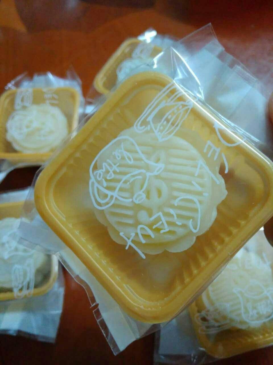 《Tinrry下午茶》冰皮月饼（奶黄馅）