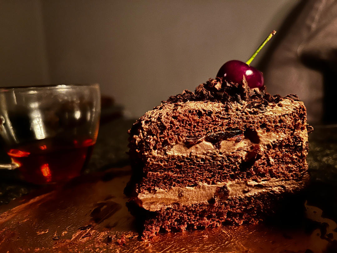 欲罢不能的巧克力三重奏—黑森林蛋糕