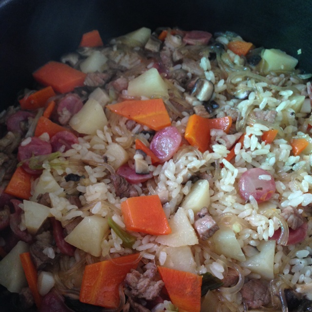 电饭锅版香菇腊肠饭
