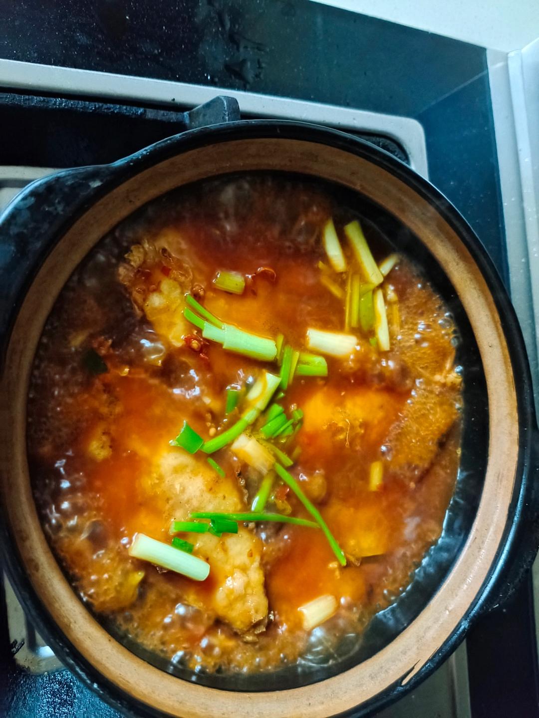 适合孩子吃的下饭菜：酱汁焖鱼