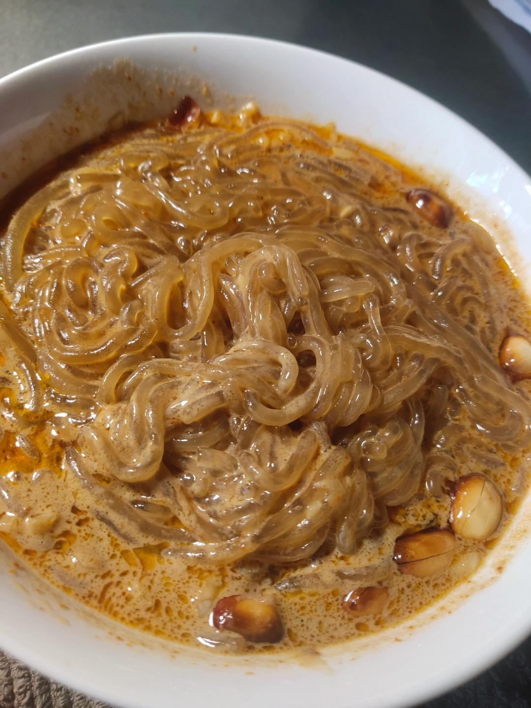 ㊙️麻酱流汁宽粉‼️吃一次忘不掉
