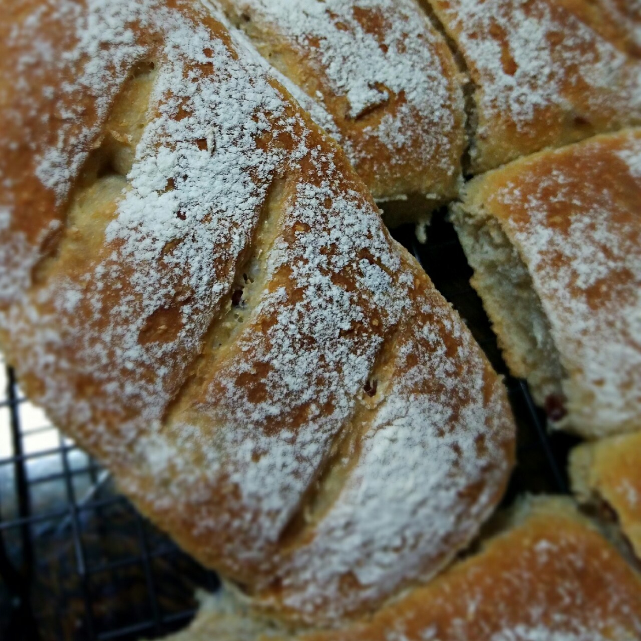 蔓越莓坚果软欧包