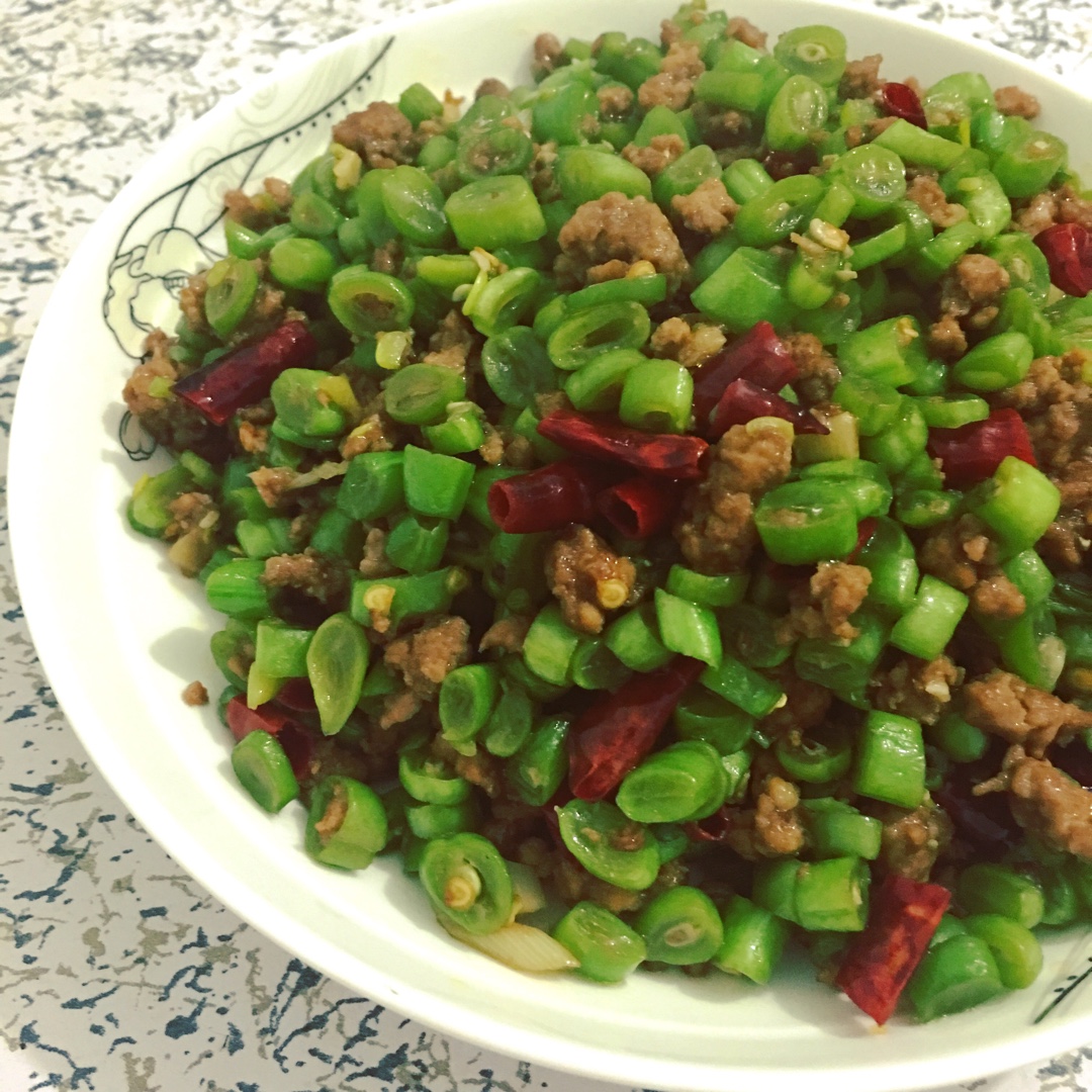 肉沫豆角下饭菜