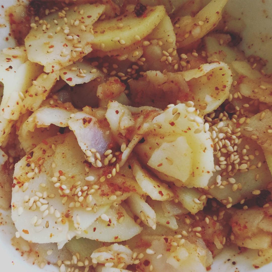 兰州风味麻辣土豆片（又名：通渭路土豆片、马三洋芋片）