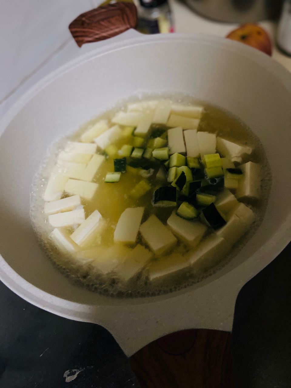 虾干黄瓜豆腐汤的做法 步骤4