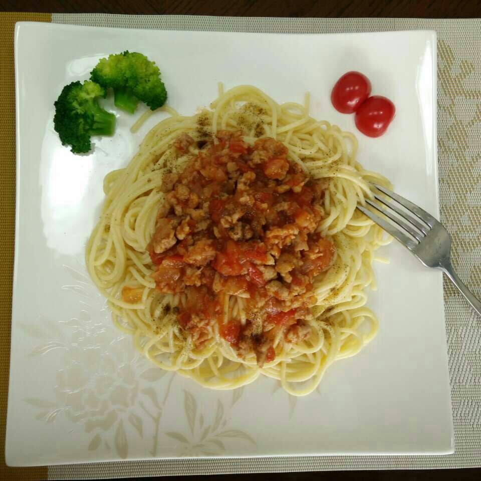 番茄肉酱意大利面
