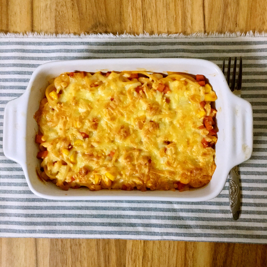 芝士肉酱焗意面