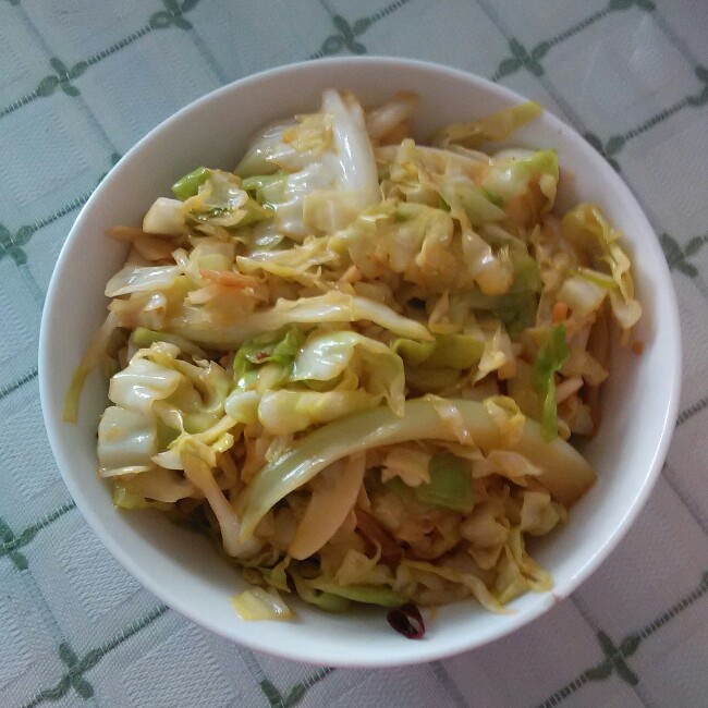 炝锅圆白菜丝