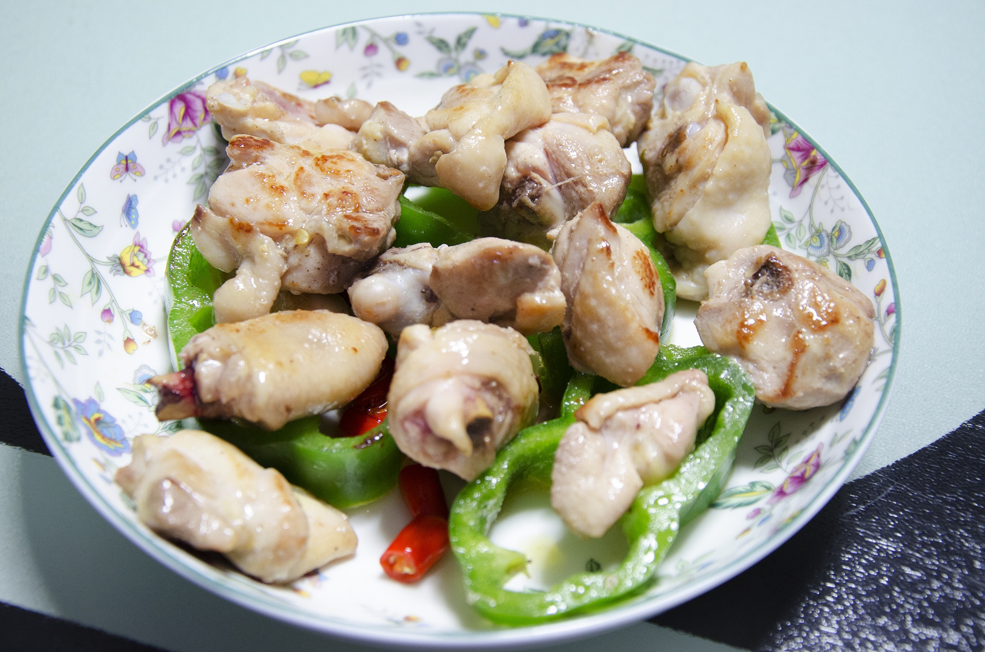 黑椒柠檬煎鸡扒