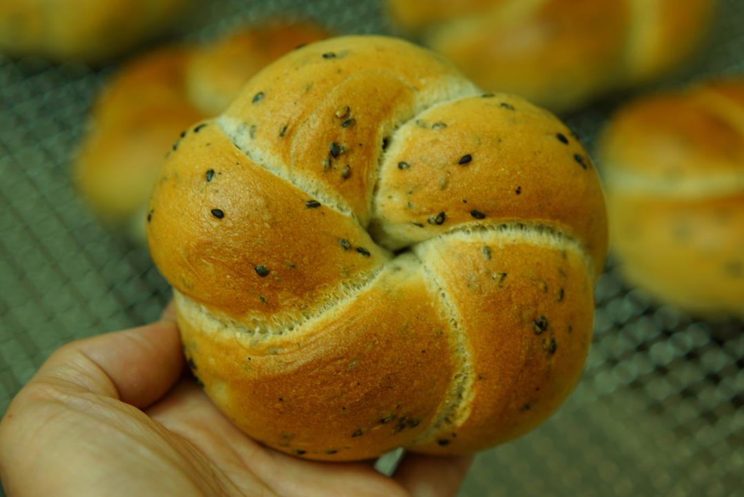 不一样的整形～五瓣花贝果🥯