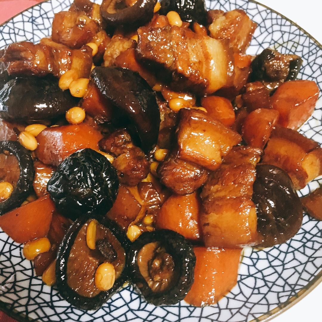 不焯水不放油的家常红烧肉