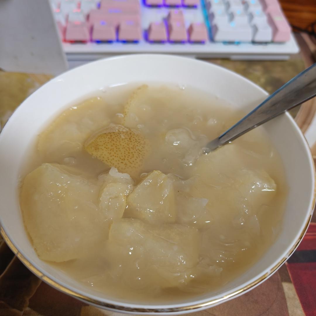 两个人一起炫饭啦！