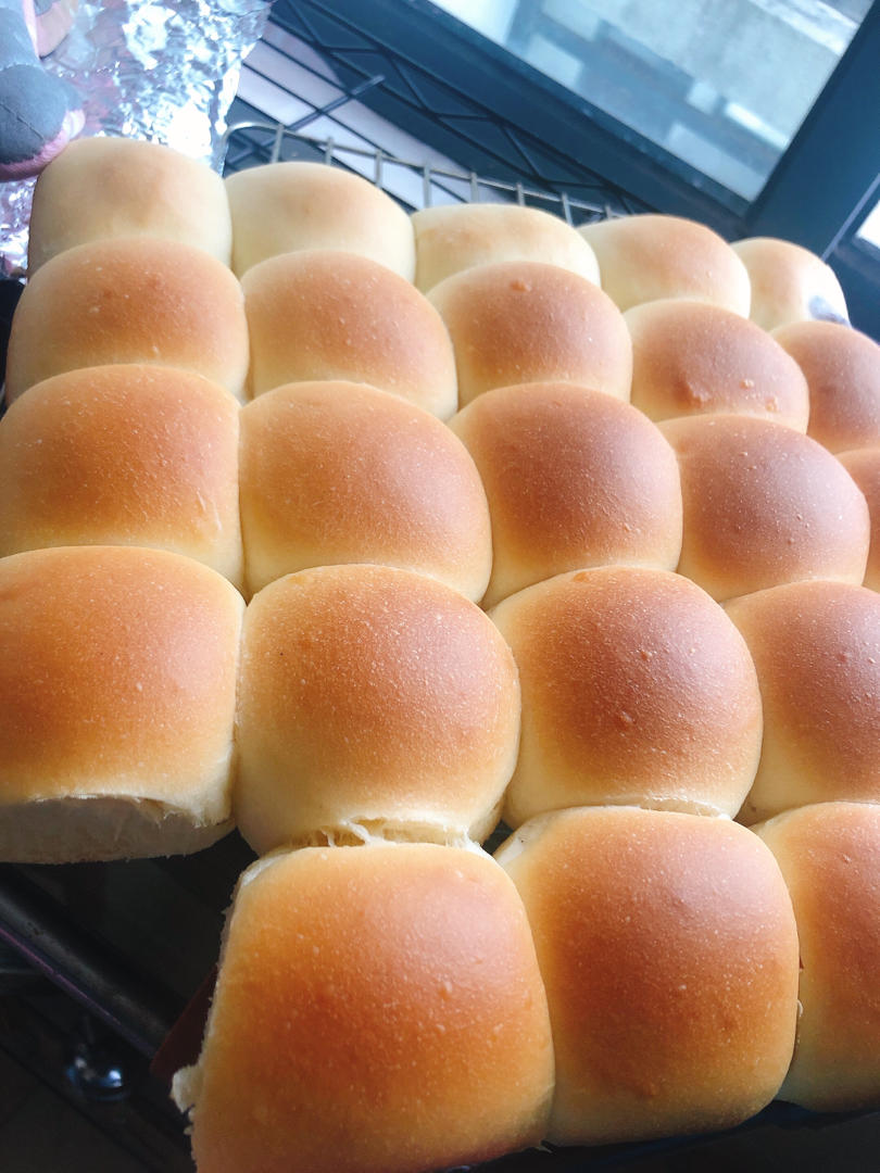 🥛超简单快手，柔软拉丝，一次发酵，牛奶小餐包