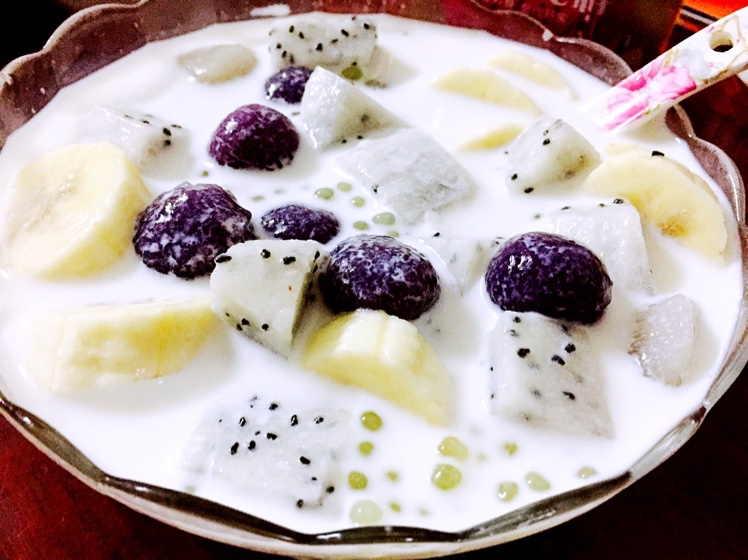 奶汁芋圆西米露
