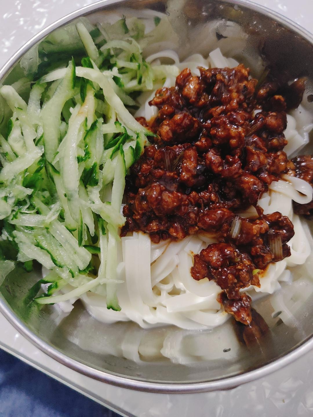 炸酱面