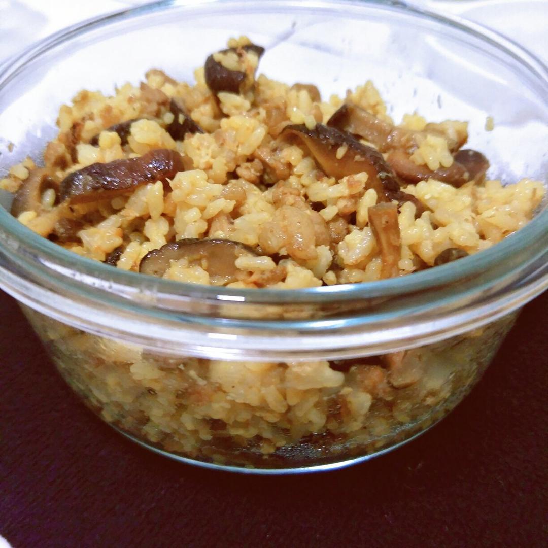 香菇油饭