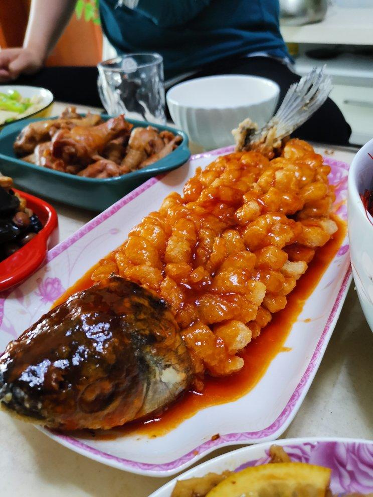 厨师长教大家：“松鼠鱼”的家常做法，酸甜可口
