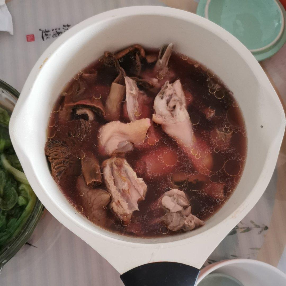 红菇鸡汤