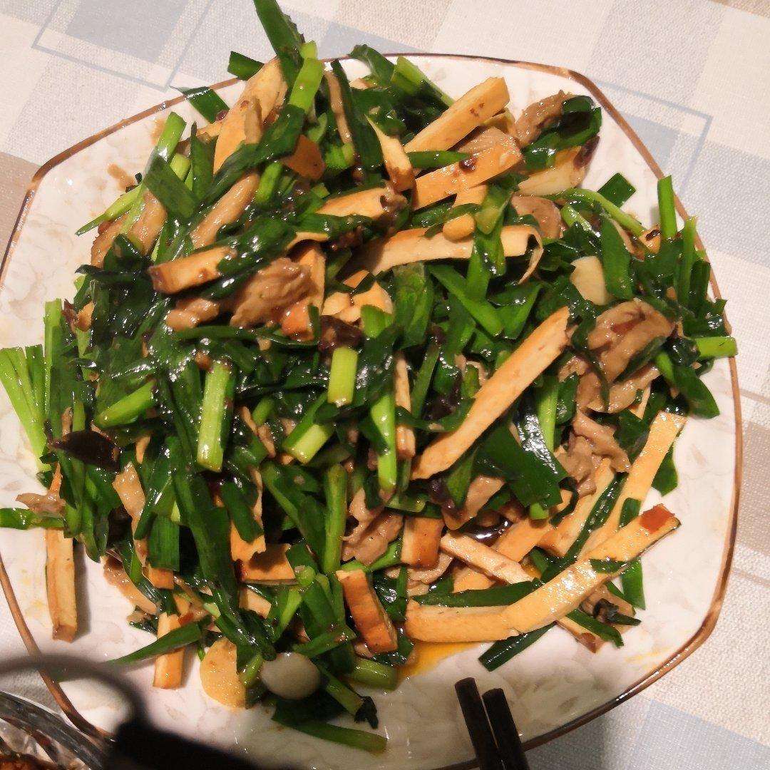 韭菜豆腐干肉丝