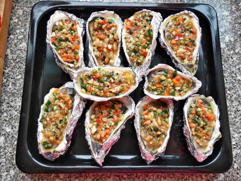 【曼食慢语】蒜蓉烤生蚝