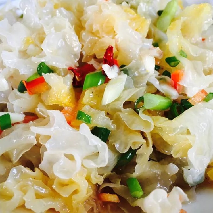 mile尐丹做的凉拌银耳