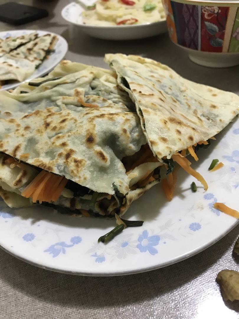 厨娘洛阳做的河南菜盒子俗称菜馍