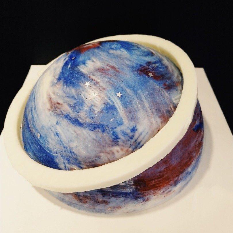 吃不胖的包大人做的星球蛋糕