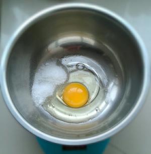 蛋奶小馒头的做法 步骤2