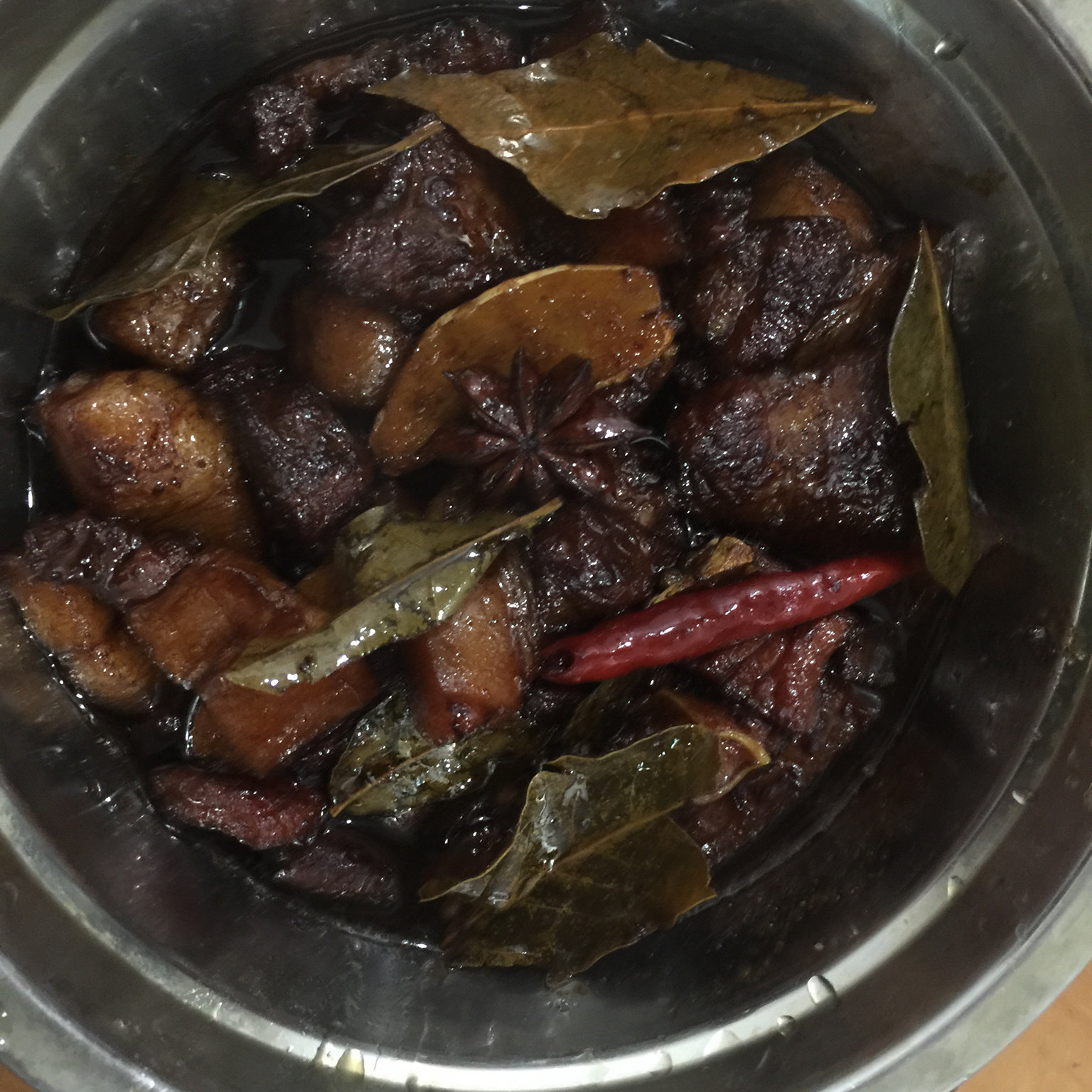 不焯水不放油的家常红烧肉