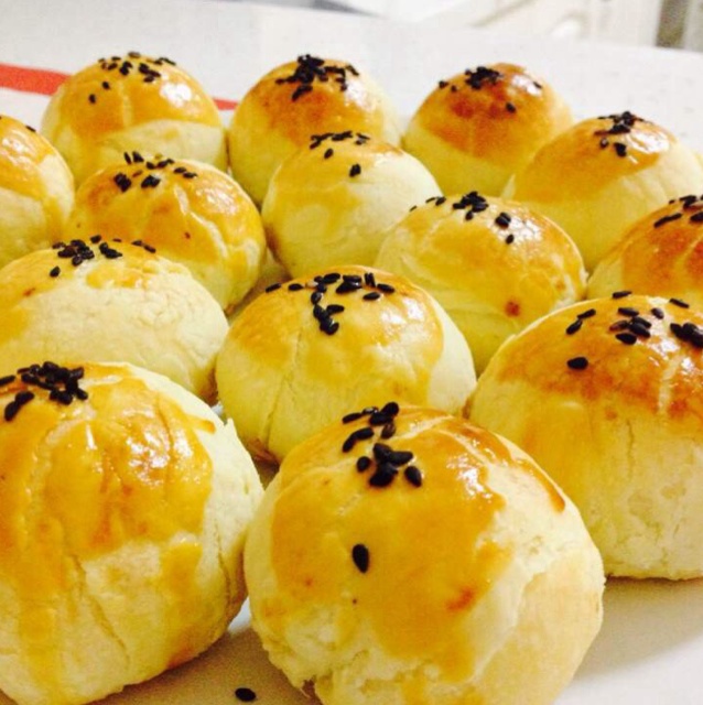 豆沙蛋黄酥