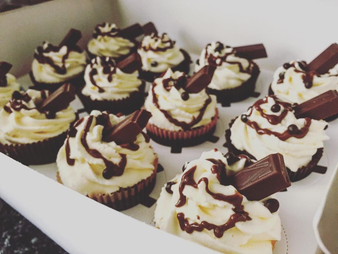 优雅烘焙第68集：情人节重磅武器---巧克力纸杯蛋糕