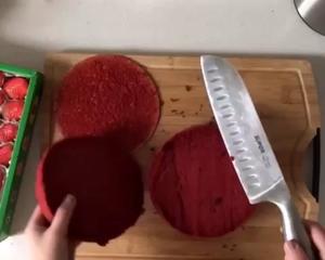 红丝绒蛋糕（附徒手脱模方法）的做法 步骤12