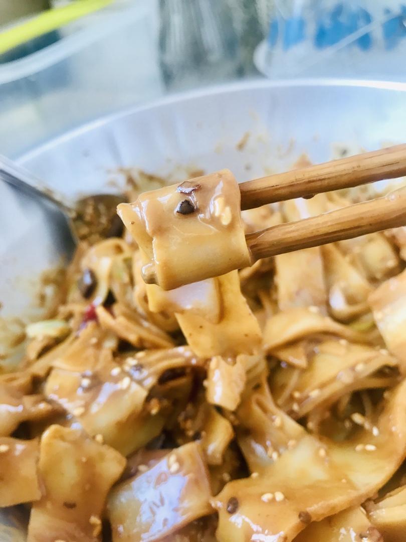 万能快手凉皮❗️不用洗面❗️不破皮❗️