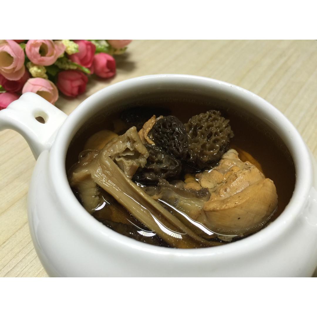 羊肚菌鸡汤（泡发与食法）