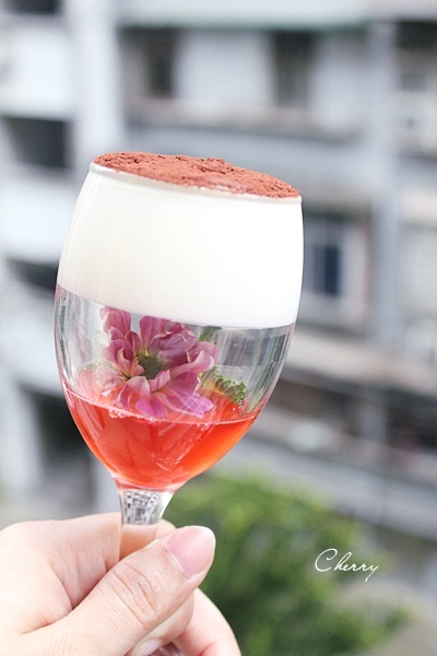 悬空的潘那可达