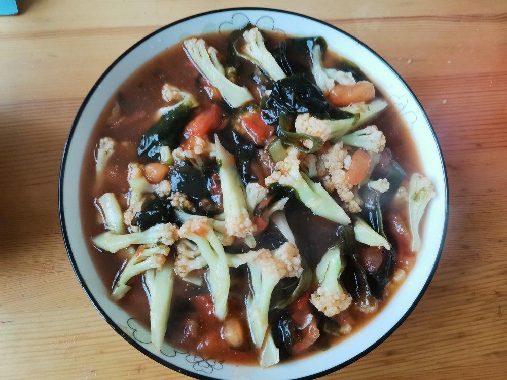 番茄木耳炒花菜