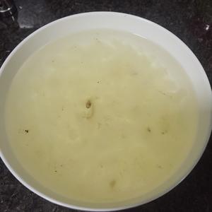 椰汁炖雪蛤的做法 步骤5