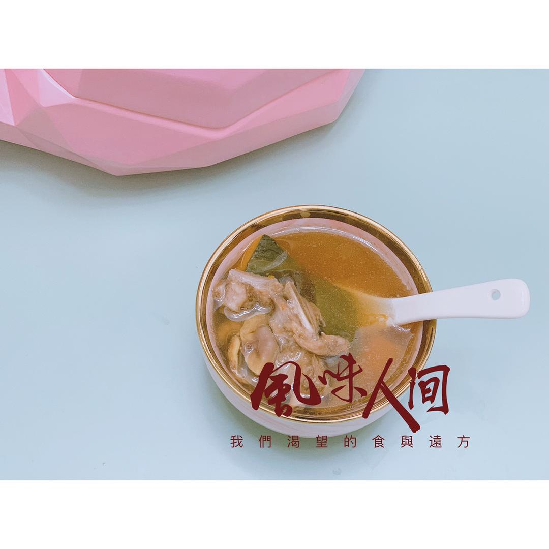 秋天的南瓜栗子汤