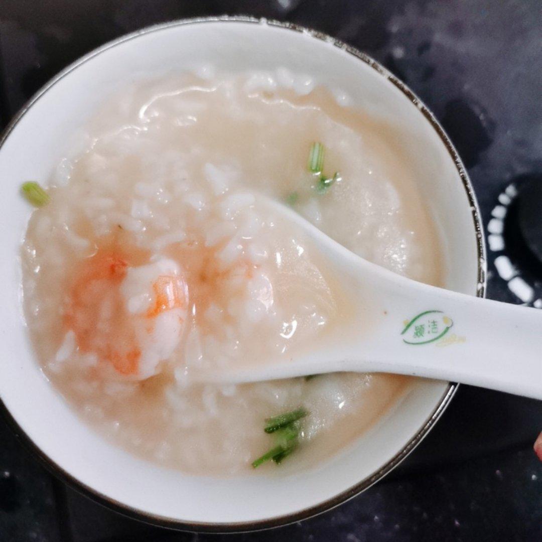 鲜虾砂锅粥
