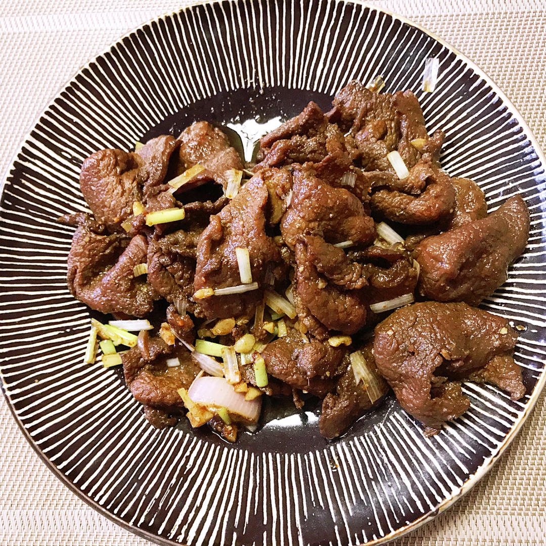 又香又嫩的小炒牛肉（巨好吃，手残党也能做）