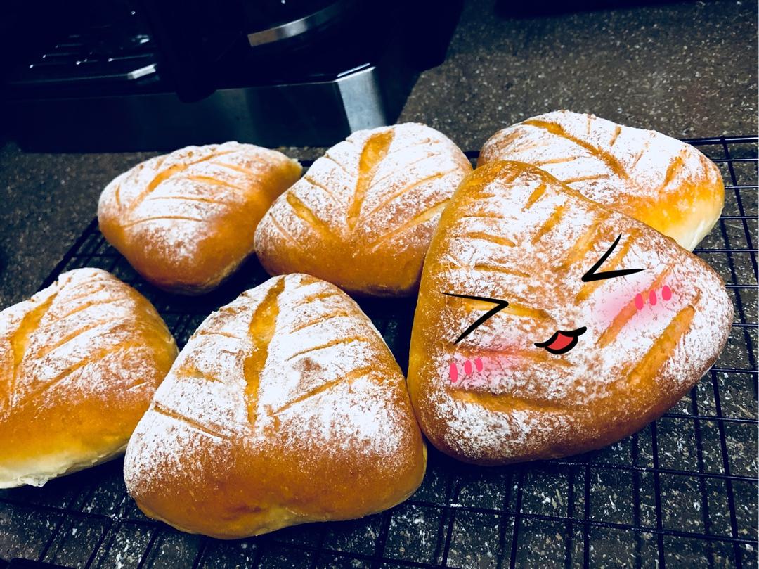奶酥软欧包