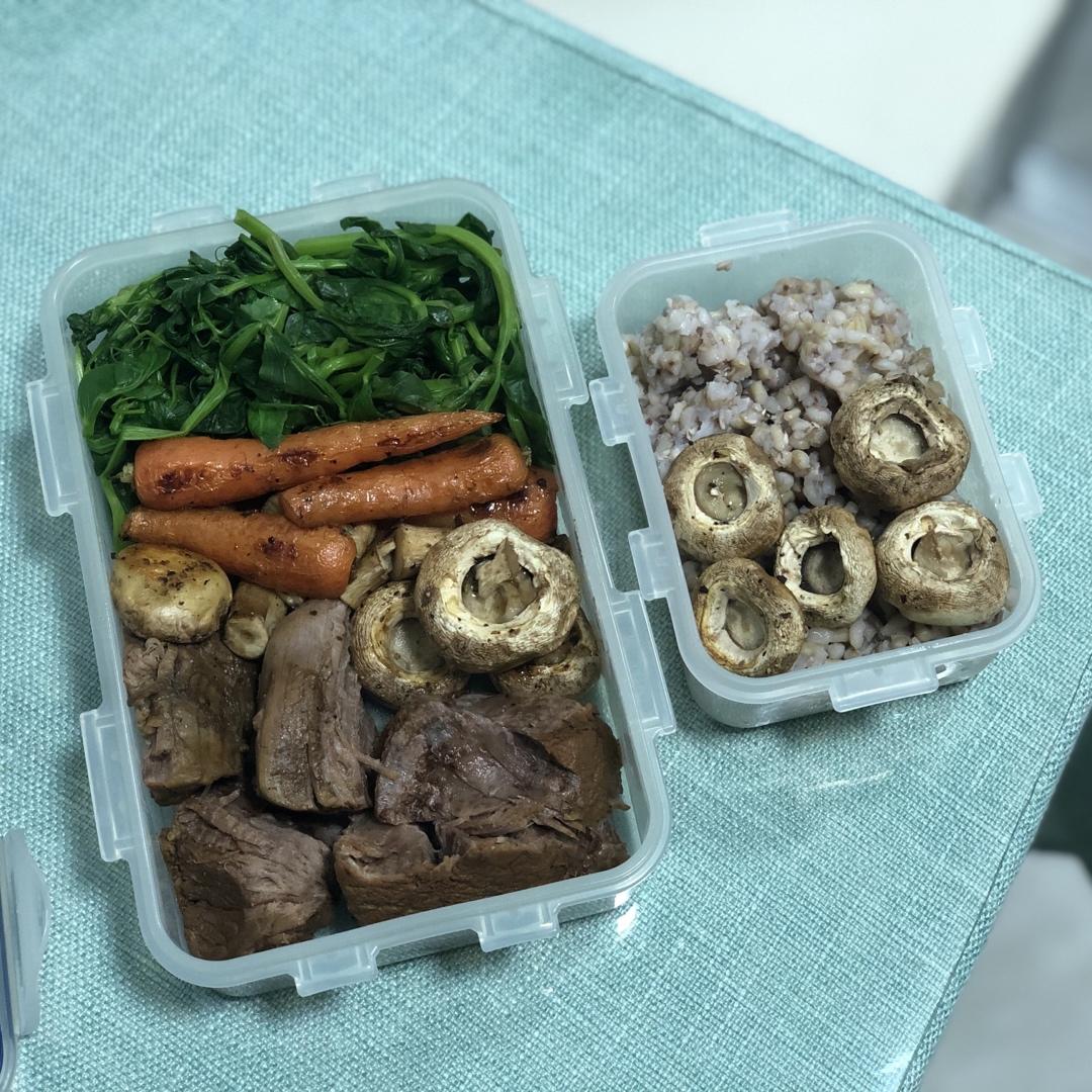 健康(并没有)饮食记录