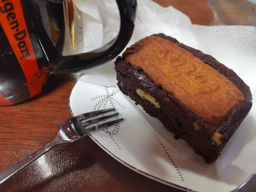 焦糖饼干布朗尼