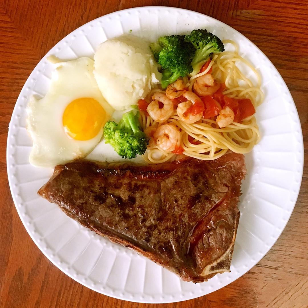 黑椒牛排