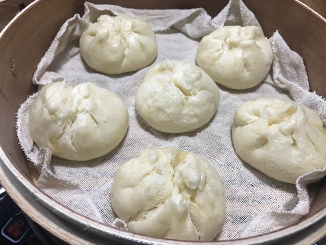 暖艺烘焙做的自制蜜汁叉烧叉烧包馅