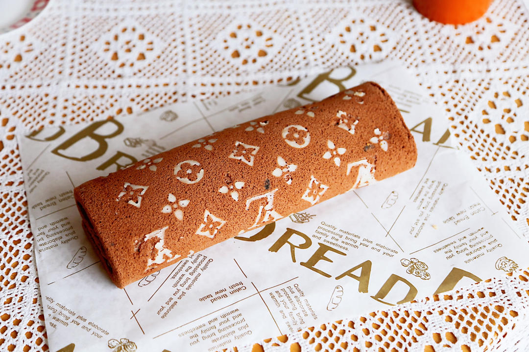 武掌柜9692做的lv老花蛋糕卷