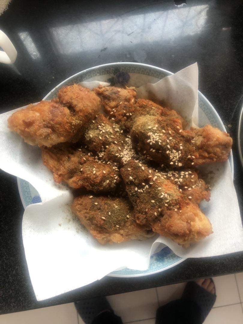 蒜香炸鸡翅