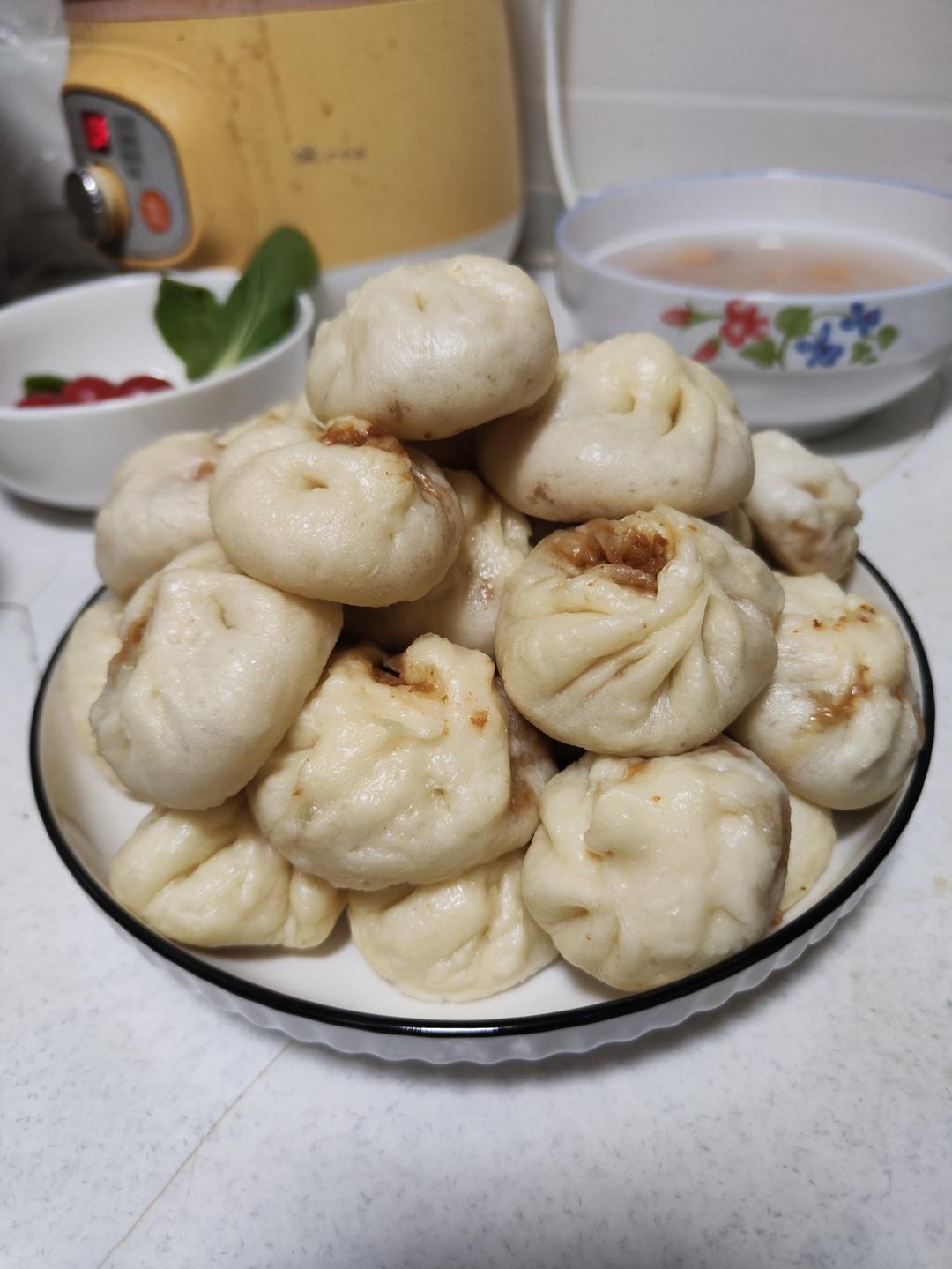 小笼包（秒杀市面上小笼包店的做法）
